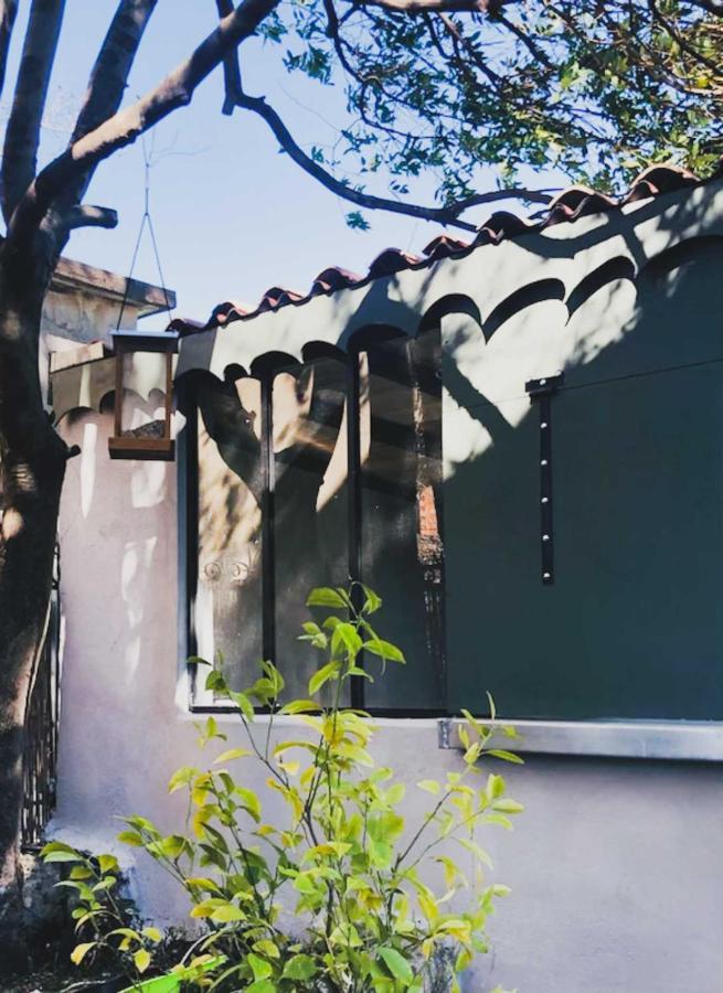 Au Bout Du Pre Hotel Pézenas Exterior foto